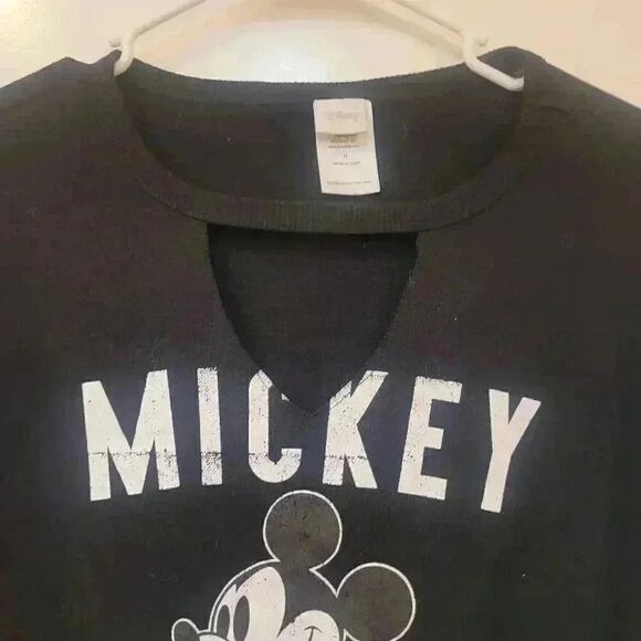 Disney Jerry Leigh Black Cotton w Graphic Keyhole Sweatshirt - Picture 3 of 8